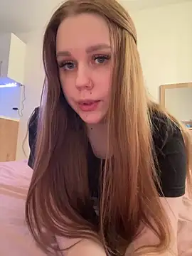 Marylallka5 live cam on StripChat