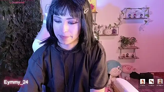 Eymmy_24 webcam