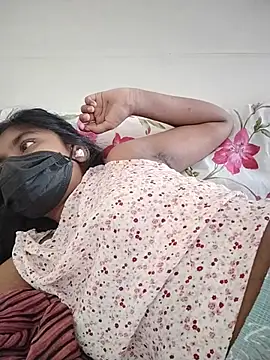 hottywife-03 webcam