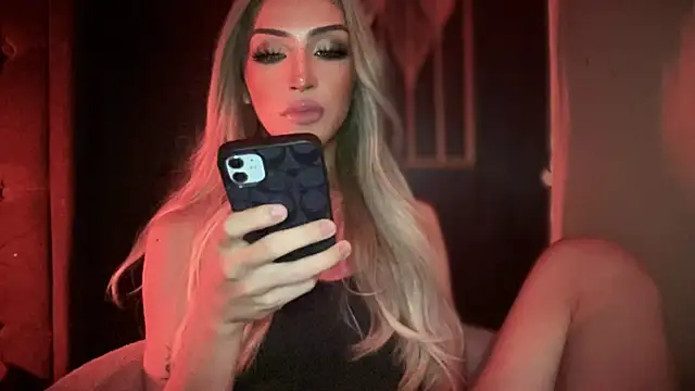 Alicegreenexx live cam on StripChat