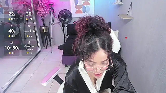 Maggy_t18 webcam