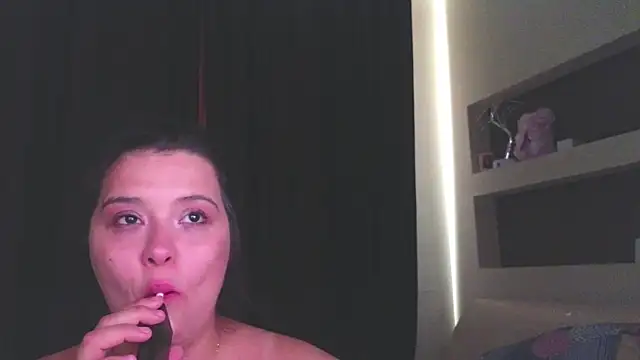 Malika_uAngel webcam