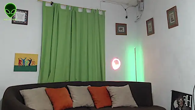alpha_zom