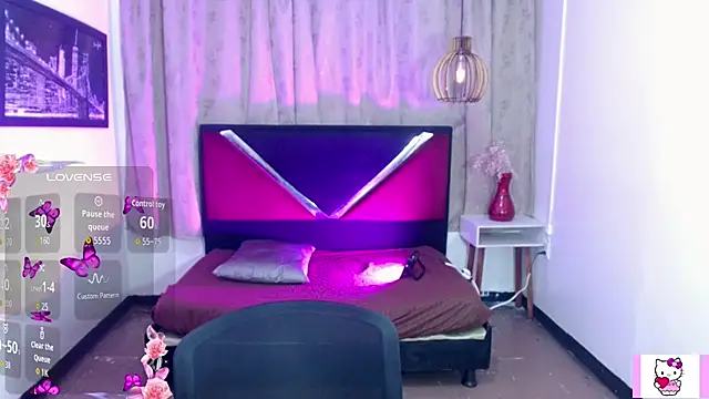 luisa__torres webcam