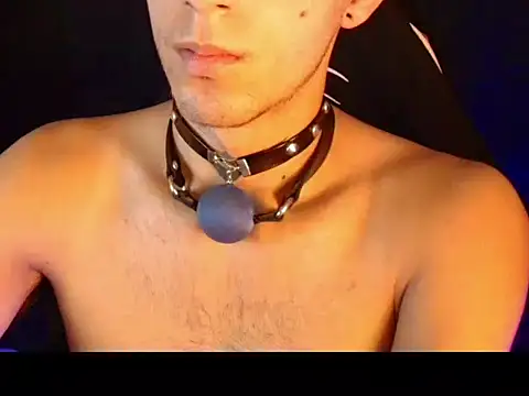 dark_men1 webcam
