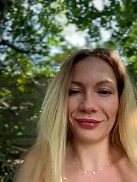 LavenderHot webcam