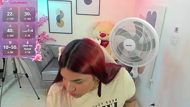Charlotte_stoone webcam
