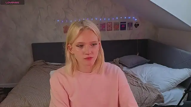 Lilly_Jhonass webcam