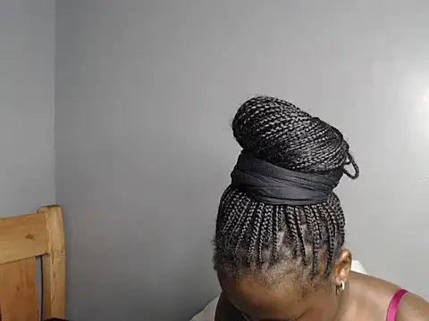 Bahati_pretty webcam