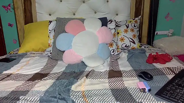 creamyamber webcam