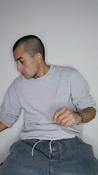Thick_Cock live cam on StripChat