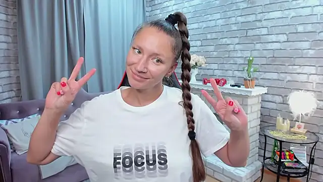 SarahCoksss webcam
