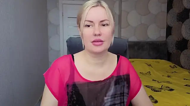 natusik live cam on StripChat