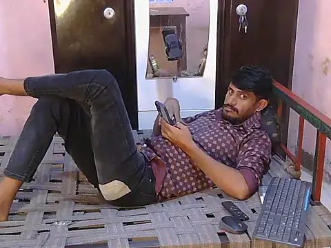 HotXKrish webcam
