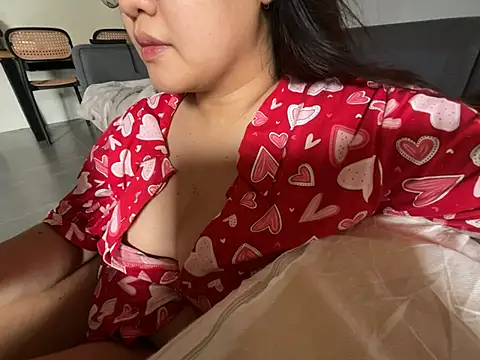 IamYumi0130 webcam