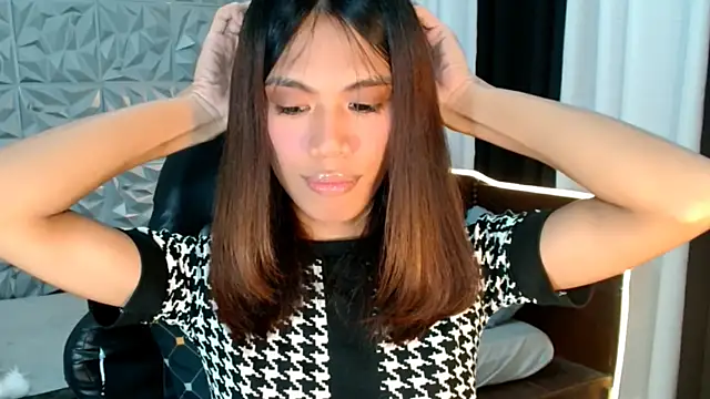 Velvet_Aurora webcam