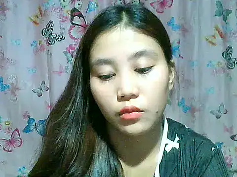 SexyAsianPussy4u webcam