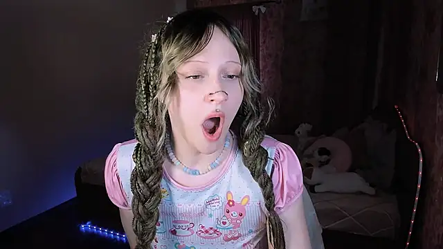 MariaMango webcam