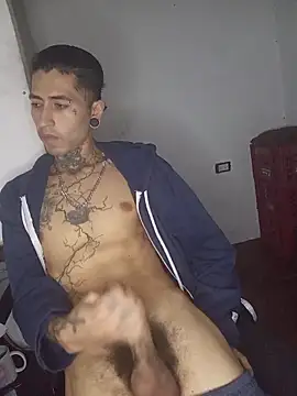 Tattoboy19cm webcam
