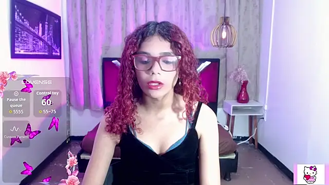 luisa__torres webcam