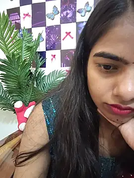 Alisha_Babyy webcam