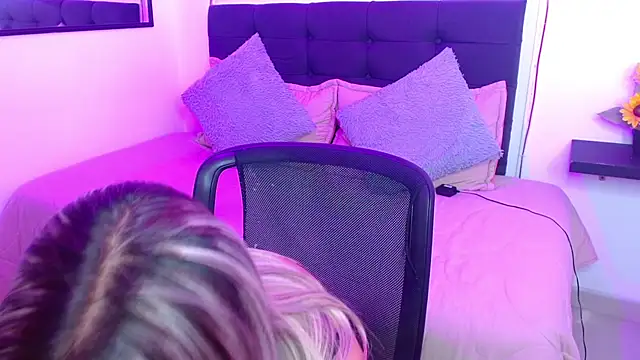 Meliissa_xxxx webcam