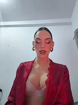 Carlita_cute live cam on StripChat