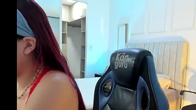 allison_mc webcam