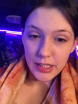 Lilactease webcam
