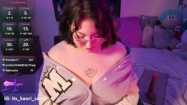 kaori_sama_uwu webcam