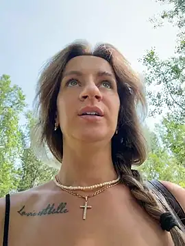 EvvaMur live cam on StripChat
