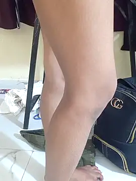 sexy_shital live cam on StripChat