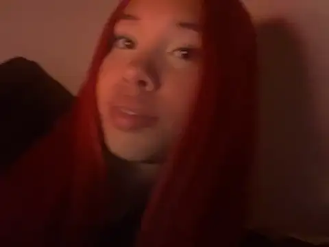 ElizElara webcam