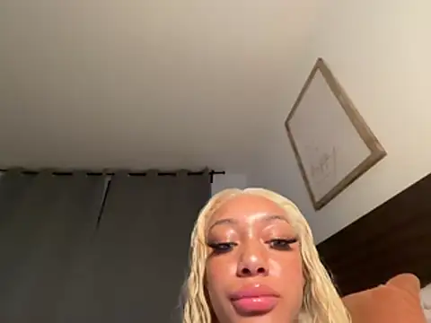 teethelightskinbarbie