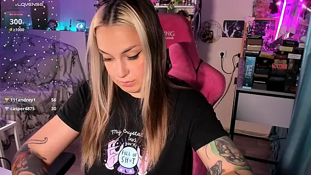 ChloeKohaku webcam