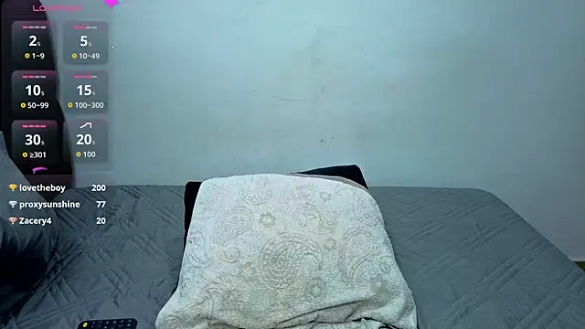 Luke_Muscle webcam