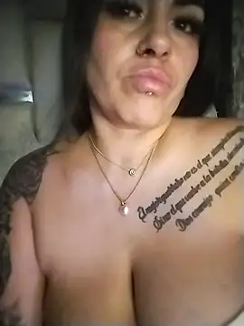 chelaqueen_ webcam