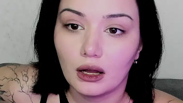 Dark_Moni webcam