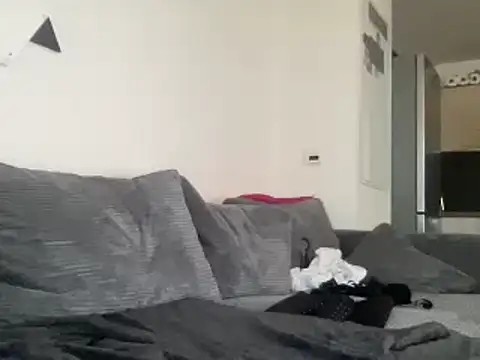 Hot_ToyBoy6974 webcam