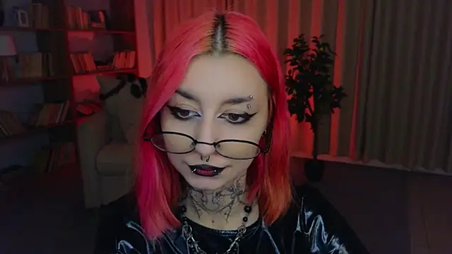 Mistress__Marcelline webcam