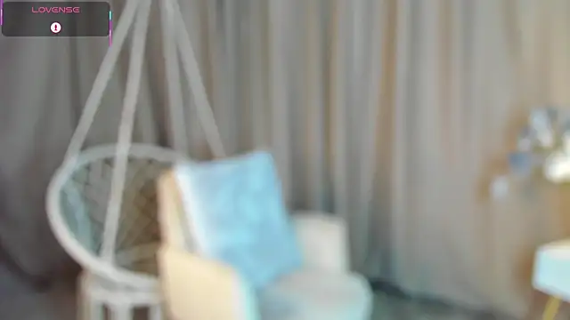 Marie_Ellie webcam