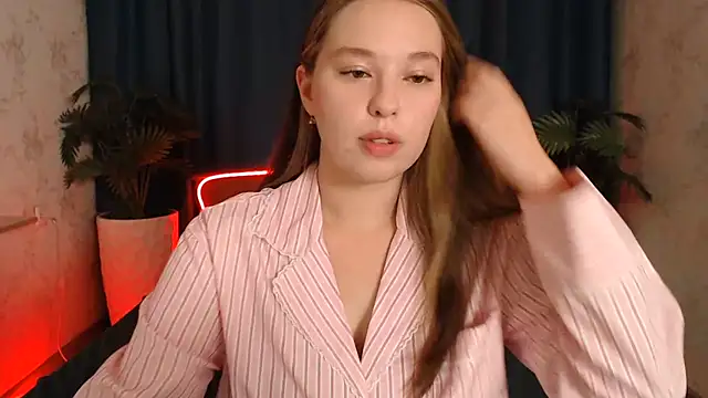 PureLedy webcam