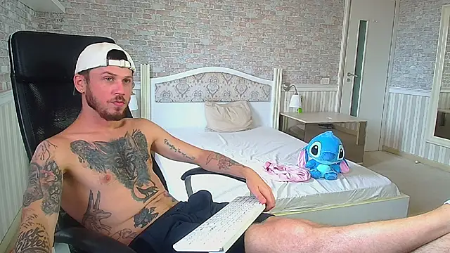 JonahShaw webcam