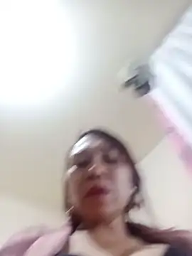 dannamomcerratt webcam