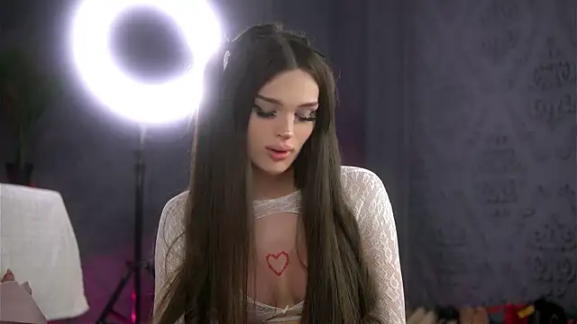 BrattyScarlet webcam