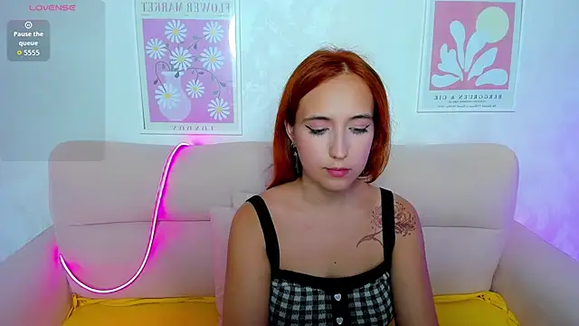 Alexa_temptress webcam