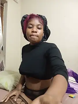 FreakiestBunny webcam
