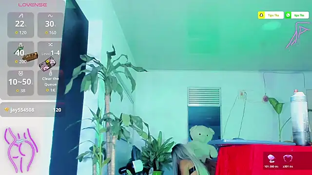 sophiaxxdoll webcam