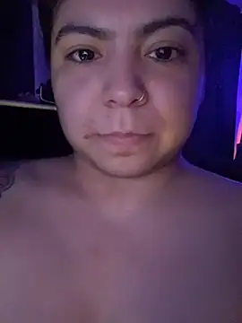kimmiakiss22 webcam