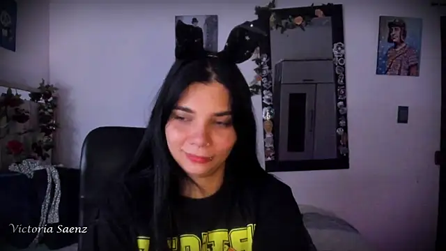 victoriaasaenz_ webcam